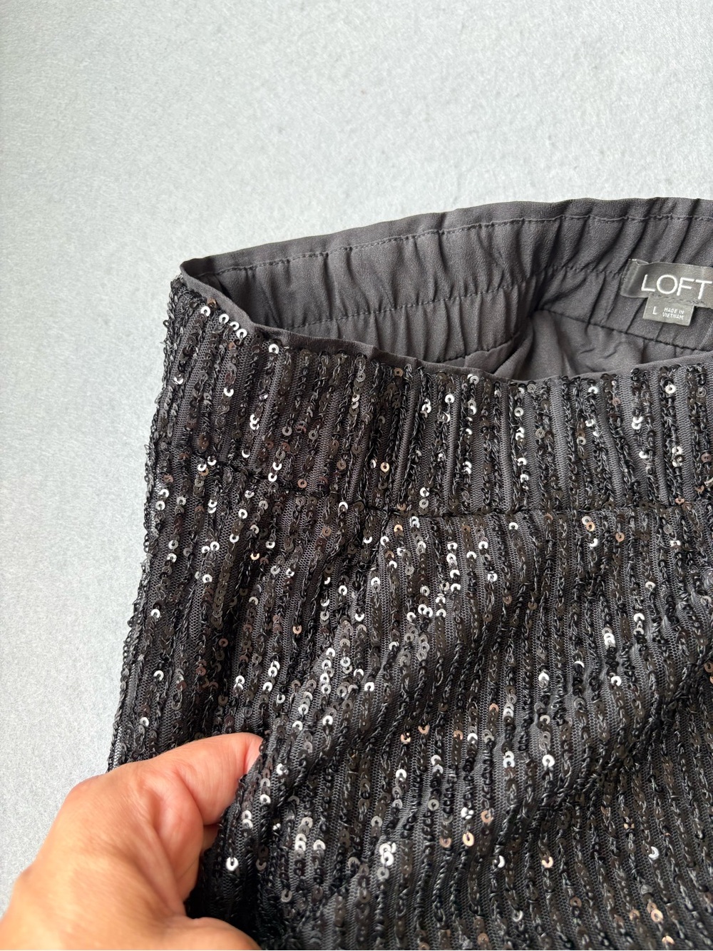 LOFT Black Sequin Jogger Pants Elastic Waist Sz L - Picture 7 of 9